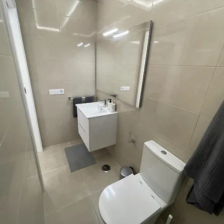 11 Beautiful Esmeralda, A/c, Wifi Apartament *